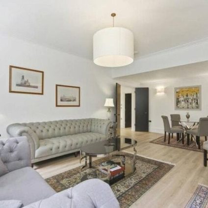 Luxury 3 Bed 3 Bath Hyde Park