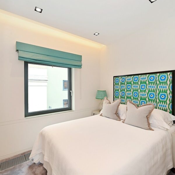 Modern 2 Bedroom Apartment Mayfair - Image 3