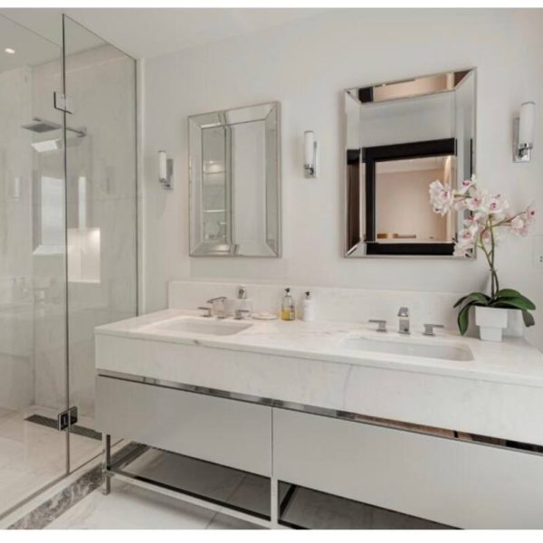 Ultra Lux 5 bedroom Mayfair - Image 2
