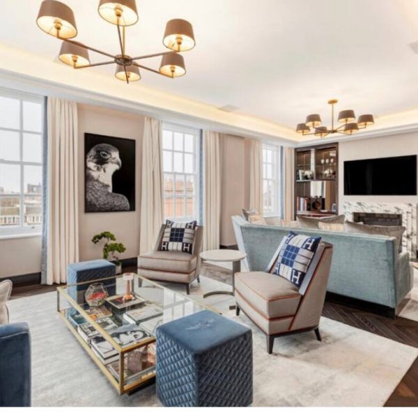 Ultra Lux 5 bedroom Mayfair - Image 4